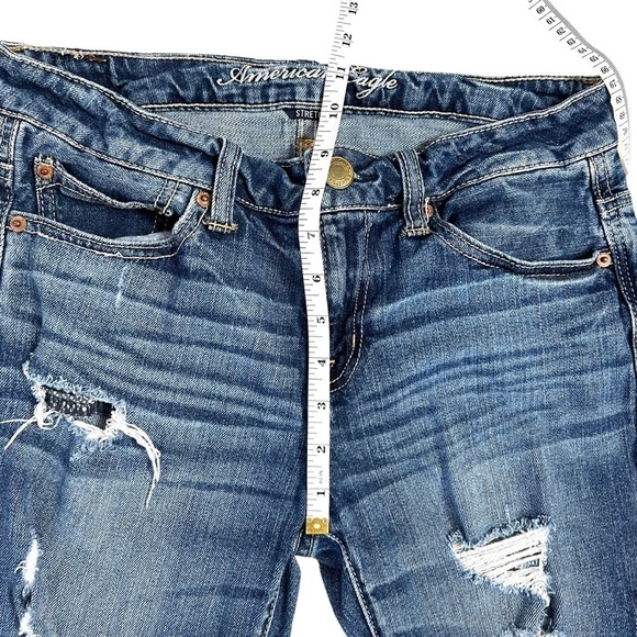 American Eagle AEO Y2K Distressed Grunge Frayed Slouchy Mid Rise Jeans Size 4 - Picture 13 of 16